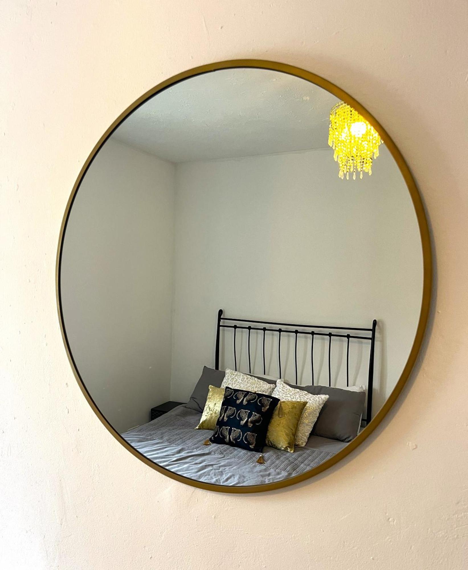 Charming Cottage Retreat With Garden - Sleeps 12 Μπρίστολ Εξωτερικό φωτογραφία